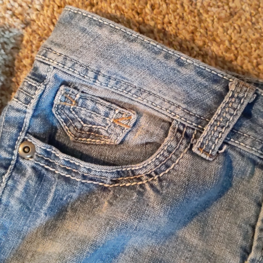 No Boundaries Faded Button Fly Jeans . Size 3 - Picture 5 of 12